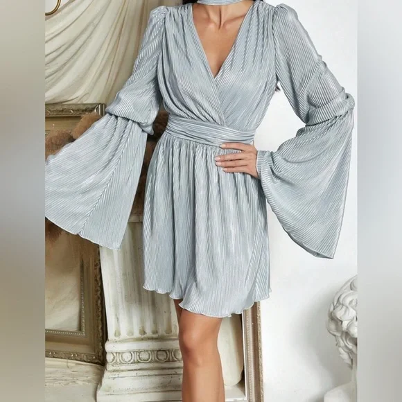 Elegant Vintage Dress Silver V-Neck Ballon sleeves Cinched waist - Size L - Picture 8 of 11